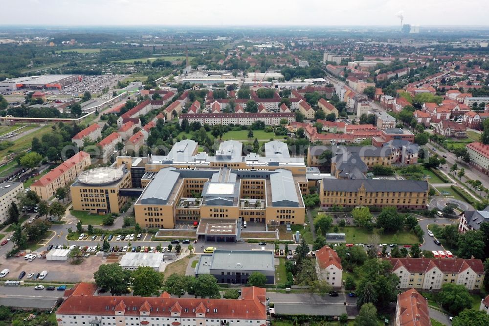 Aerial image Halle (Saale) - Hospital grounds of the Clinic BG Klinikum Bergmannstrost Halle on Merseburger Strasse in Halle (Saale) in the state Saxony-Anhalt, Germany