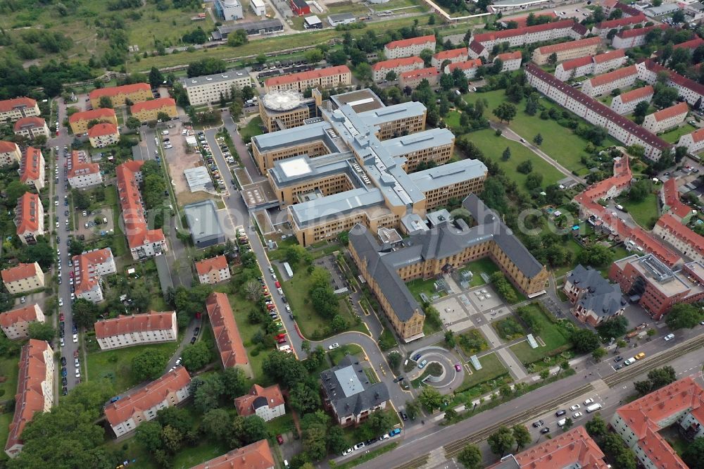 Aerial photograph Halle (Saale) - Hospital grounds of the Clinic BG Klinikum Bergmannstrost Halle on Merseburger Strasse in Halle (Saale) in the state Saxony-Anhalt, Germany