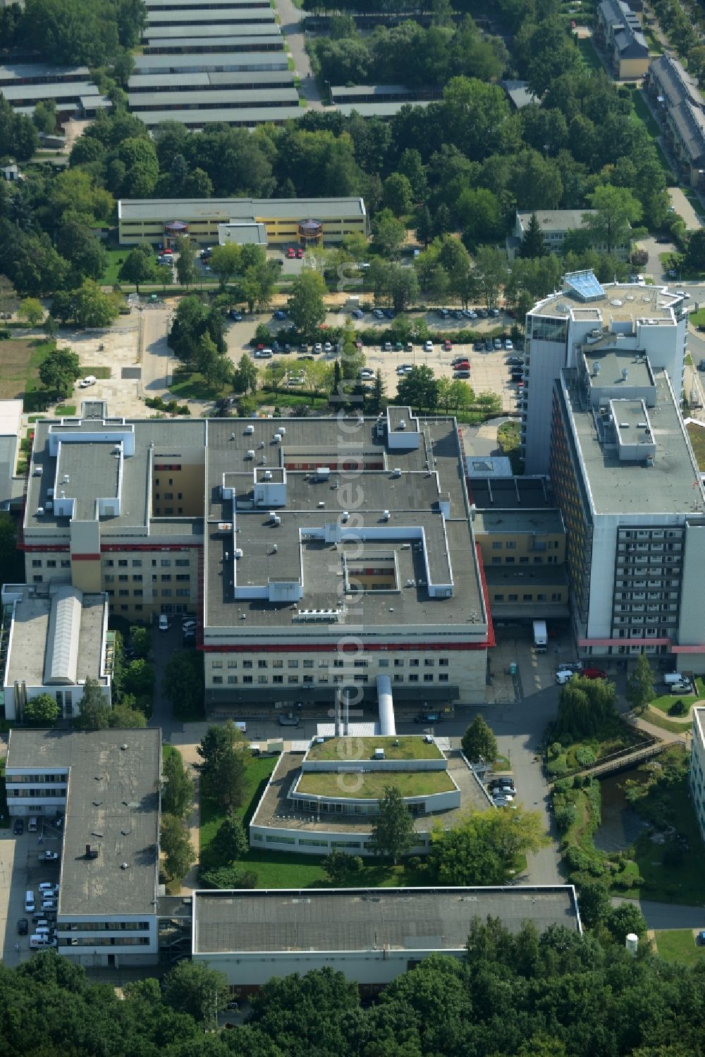 Chemnitz from above - Clinic of the hospital grounds Klinikum Chemnitz gGmbH in Chemnitz in the state Saxony