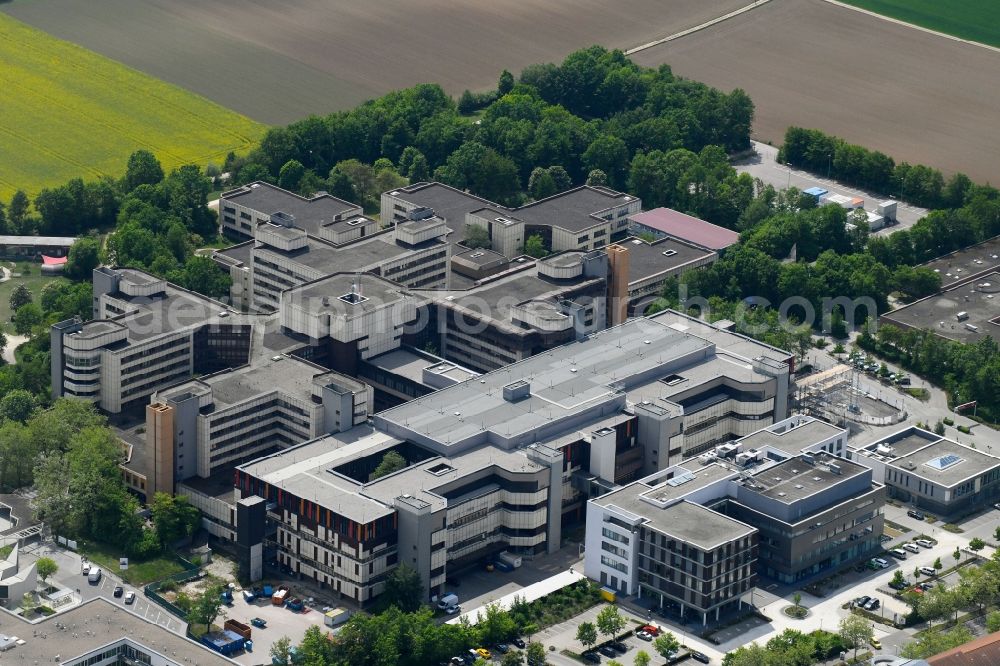 Aerial photograph Ingolstadt - Hospital grounds of the Clinic Klinikum Ingolstadt on Krumenauerstrasse in Ingolstadt in the state Bavaria, Germany