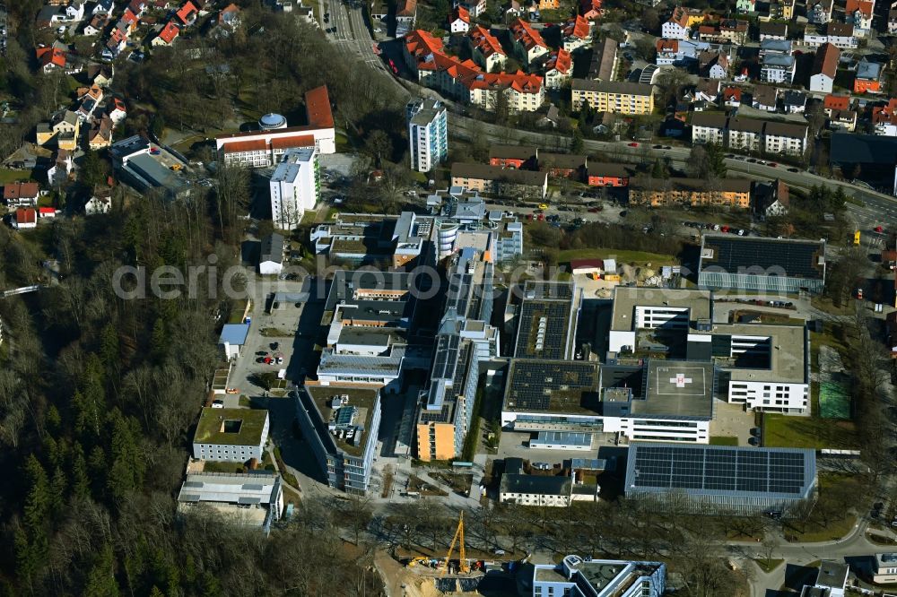 Kempten (Allgäu) from above - Hospital grounds of the hospital Klinikum Kempten between Robert-Weixler-Strasse, Pettenkoferstrasse and Adenauerring in Kempten (Allgaeu) in the state Bavaria, Germany