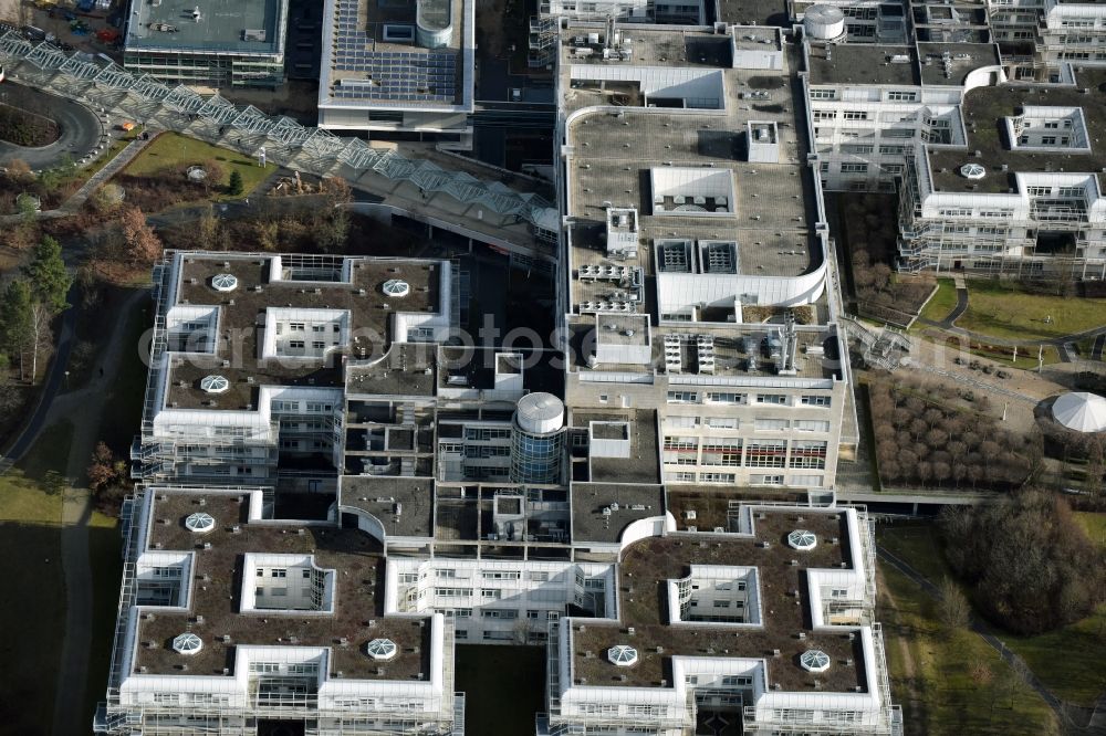 Aerial photograph Nürnberg - Clinic of the hospital grounds Klinikum Nuernberg - Medizinische Klinik on Breslauer Strasse in Nuremberg in the state Bavaria