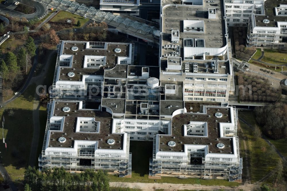 Nürnberg from above - Clinic of the hospital grounds Klinikum Nuernberg - Medizinische Klinik on Breslauer Strasse in Nuremberg in the state Bavaria