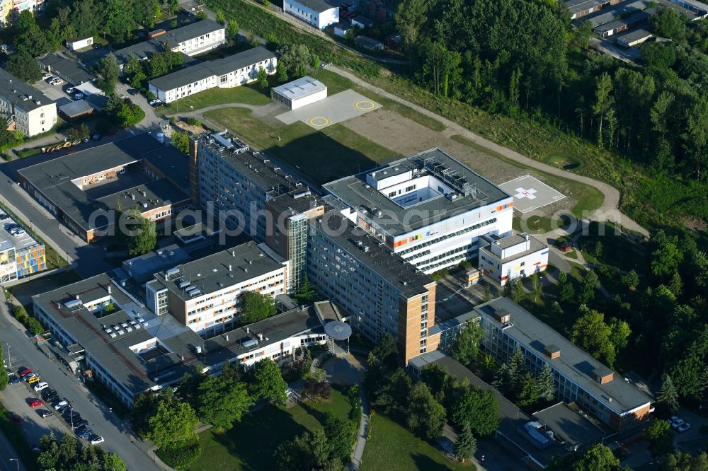 Aerial photograph Rostock - Hospital grounds of the Clinic Klinikum Suedstadt Rostock on Suedring in Rostock in the state Mecklenburg - Western Pomerania, Germany