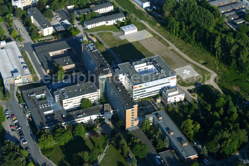 Rostock from above - Hospital grounds of the Clinic Klinikum Suedstadt Rostock on Suedring in Rostock in the state Mecklenburg - Western Pomerania, Germany