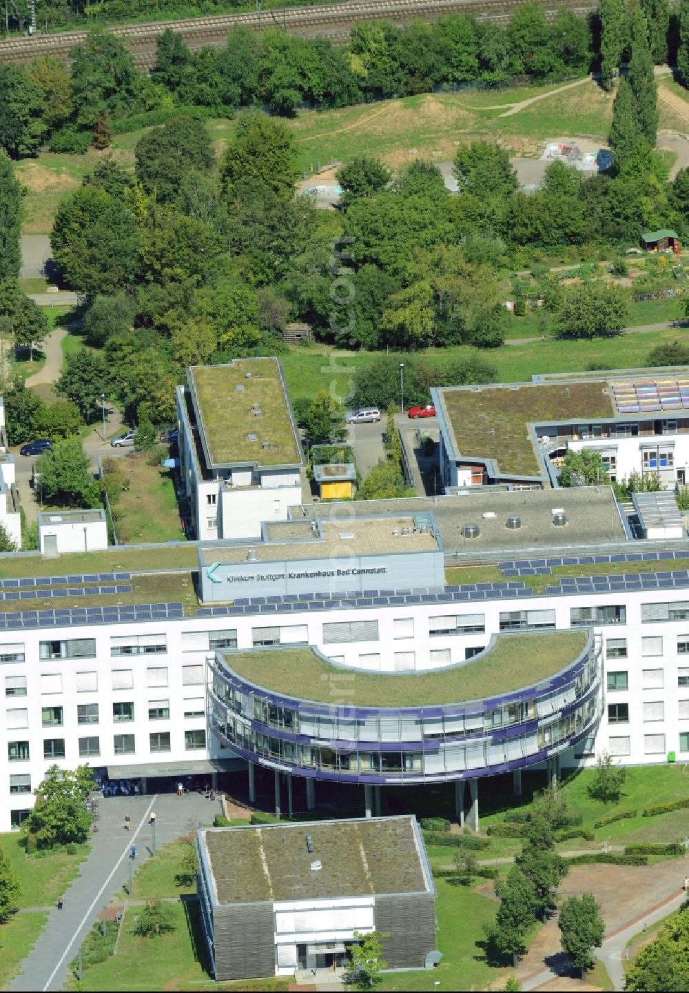 Aerial photograph Stuttgart - Clinic of the hospital grounds Klinikum Stuttgart - Krankenhaus Bad Cannstatt on Priessnitzweg in Stuttgart in the state Baden-Wuerttemberg