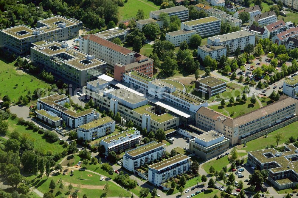 Stuttgart from above - Clinic of the hospital grounds Klinikum Stuttgart and hospital Bad Cannstatt in Stuttgart in the state of Baden-Wuerttemberg