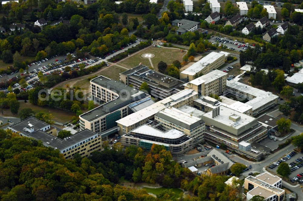 Aerial photograph Wolfsburg - Hospital grounds of the Clinic Klinikum Wolfsburg Klinik fuer Kinder- and Jugendmedizin and Psychosomatik on Sauerbruchstrasse in Wolfsburg in the state Lower Saxony, Germany