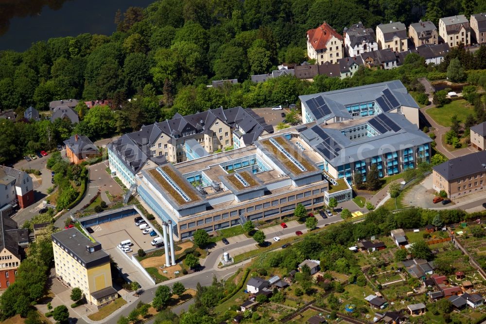 Aerial image Greiz - Hospital grounds of the Clinic Kreiskrankenhaus Greiz on Wichmannstrasse in Greiz in the state Thuringia, Germany