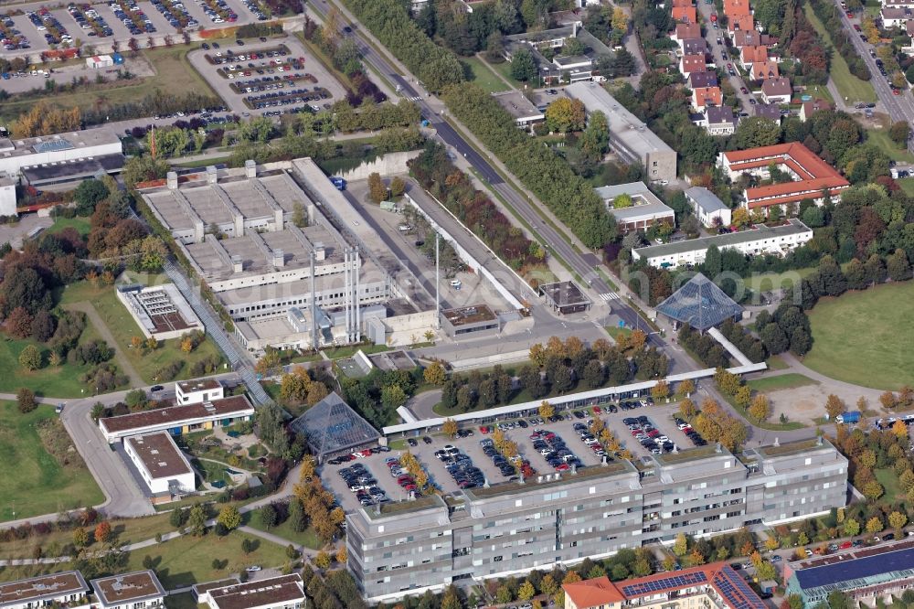 München from above - Hospital grounds of the Clinic LMU - Klinikum of Universitaet Muenchen in the district Grosshadern in Munich in the state Bavaria, Germany