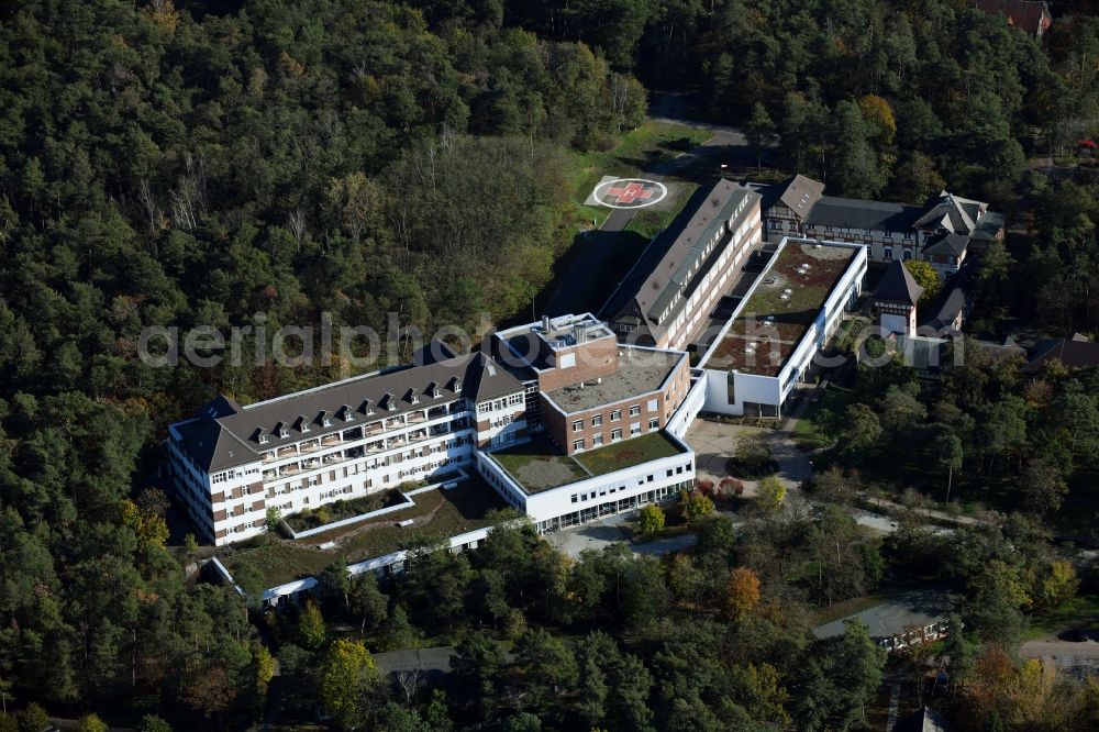 Aerial image Lostau - Hospital grounds of the Clinic Lungenklinik on Lindenstrasse in Lostau in the state Saxony-Anhalt, Germany