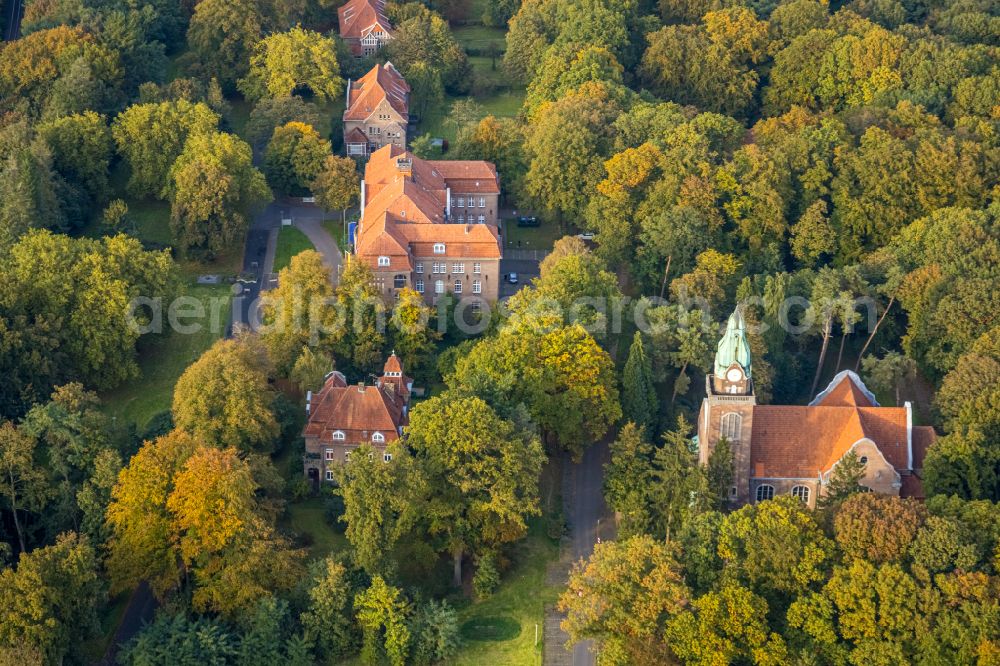 Aerial image Bedburg-Hau - Hospital grounds of the Clinic LVR-Klinik Bedburg-Hau on Bahnstrasse in Bedburg-Hau in the state North Rhine-Westphalia, Germany