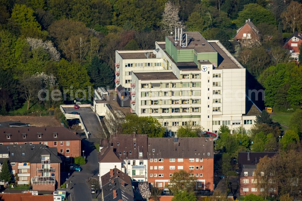 Aerial image Hamm - Building of the hospital Malteser Krankenhaus St. Josef in the Bockum-Hoevel district of Hamm in the state of North Rhine-Westphalia