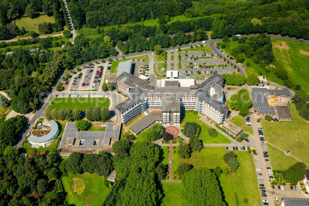 Bottrop from the bird's eye view: Hospital grounds of the Clinic Marienhospital at the Josef-Albers-Strasse in Bottrop in the state North Rhine-Westphalia