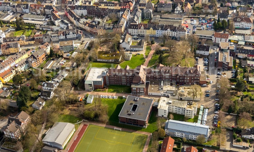 Aerial photograph Bochum - Hospital grounds of the Clinic Martin-Luther-Krankenhaus on Voedestrasse in Bochum in the state North Rhine-Westphalia, Germany