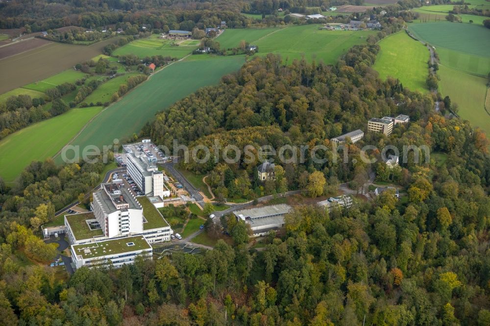 Essen from above - Hospital grounds of the Clinic Ruhrlandklinik in the district Werden in Essen in the state North Rhine-Westphalia, Germany