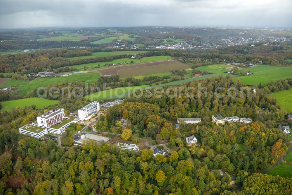 Aerial photograph Essen - Hospital grounds of the Clinic Ruhrlandklinik in the district Werden in Essen in the state North Rhine-Westphalia, Germany