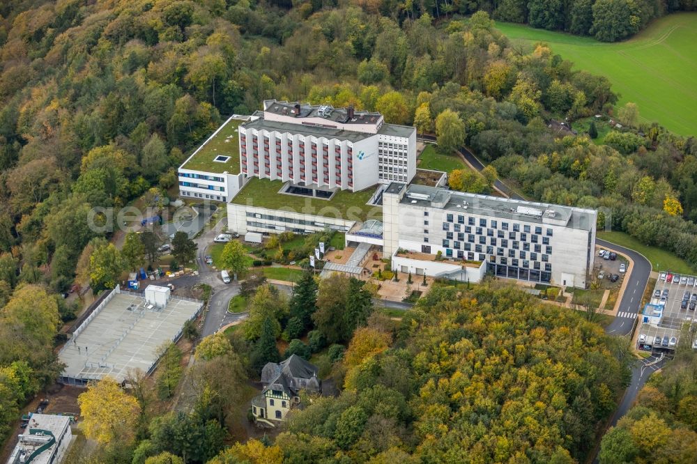 Essen from above - Hospital grounds of the Clinic Ruhrlandklinik in the district Werden in Essen in the state North Rhine-Westphalia, Germany