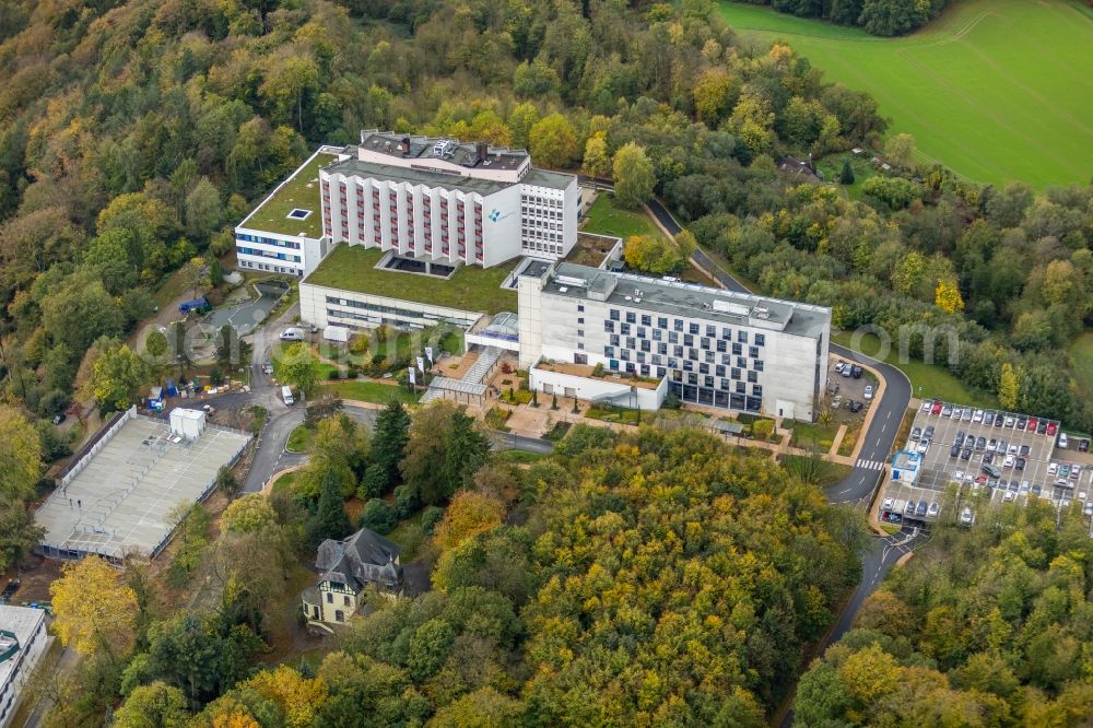 Essen from the bird's eye view: Hospital grounds of the Clinic Ruhrlandklinik in the district Werden in Essen in the state North Rhine-Westphalia, Germany