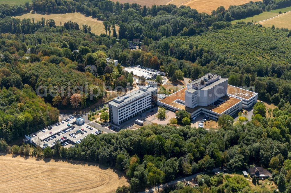 Essen from above - Hospital grounds of the Clinic Ruhrlandklinik on Tueschener Weg in the district Werden in Essen in the state North Rhine-Westphalia, Germany