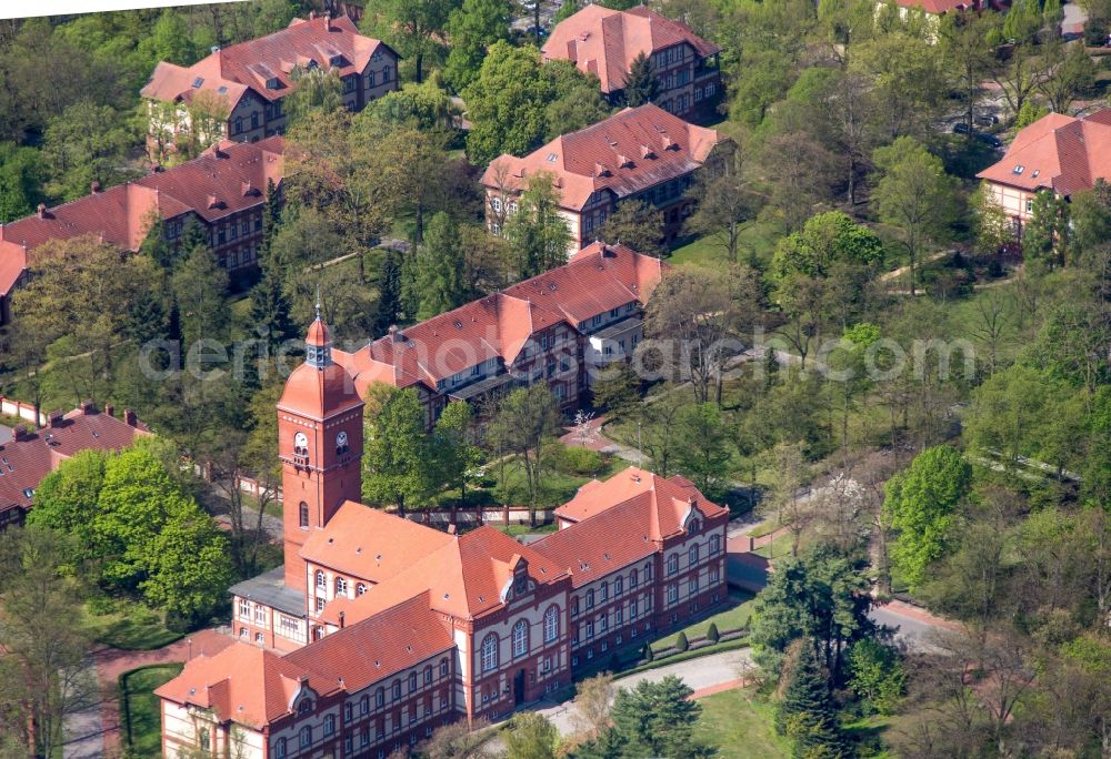 Aerial image Neuruppin - Hospital grounds of the Clinic Ruppiner Kliniken in Neuruppin in the state Brandenburg