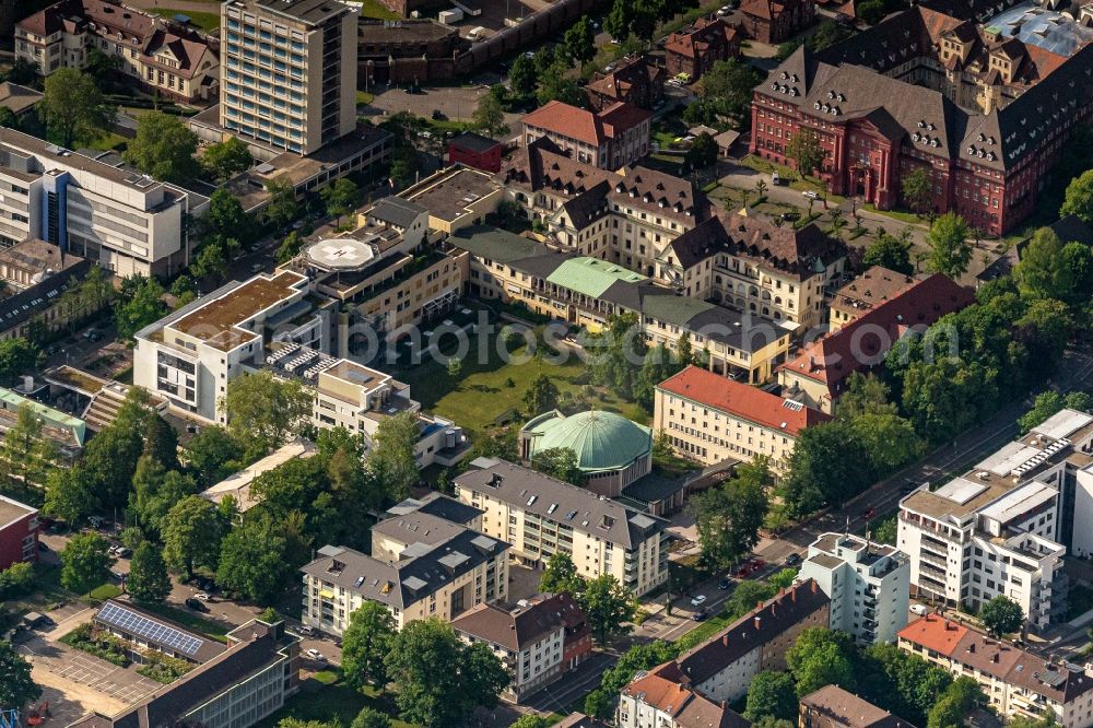 Aerial image Freiburg im Breisgau - Hospital grounds of the Clinic Sankt Josefkrankenhaus in Freiburg im Breisgau in the state Baden-Wurttemberg, Germany