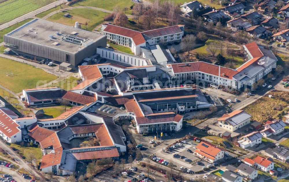 Vogtareuth from above - Hospital grounds of the Clinic Schoen-Klinik in Vogtareuth in the state Bavaria, Germany