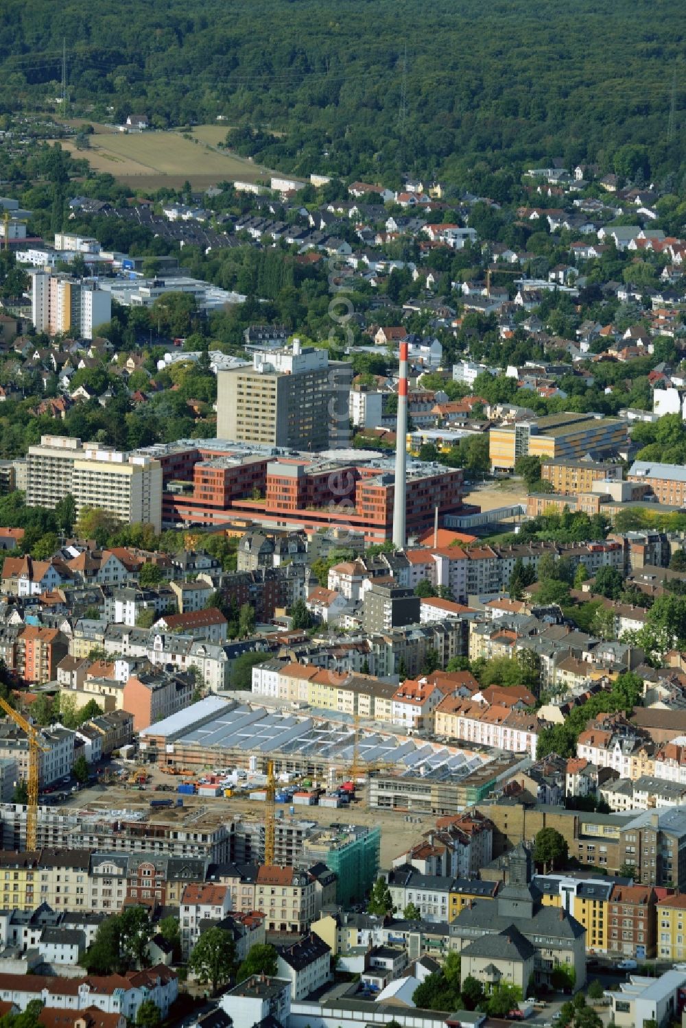 Aerial image Offenbach am Main - Clinic of the hospital grounds Sena Klinikum Offenbach in Offenbach am Main in the state Hesse