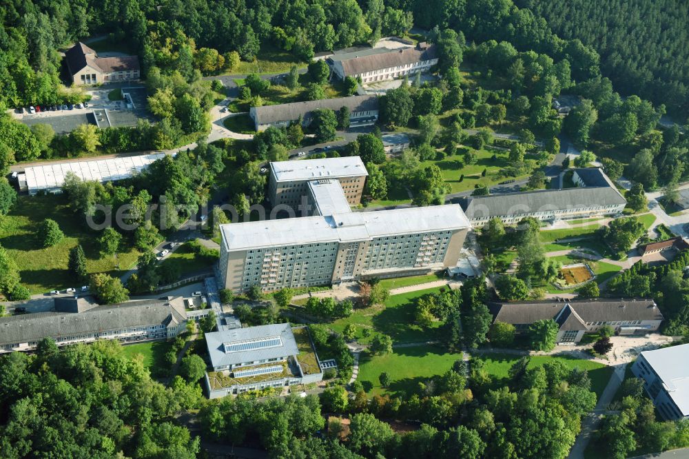 Gera from the bird's eye view: Hospital grounds of the Clinic SRH Wald-Klinikum Gera on Strasse of Friedens in Gera in the state Thuringia, Germany