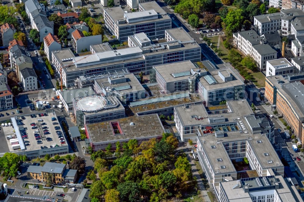 Leipzig from the bird's eye view: Hospital grounds of the Clinic Uniklinikum Leipzig in the district Zentrum-Suedost in Leipzig in the state Saxony, Germany