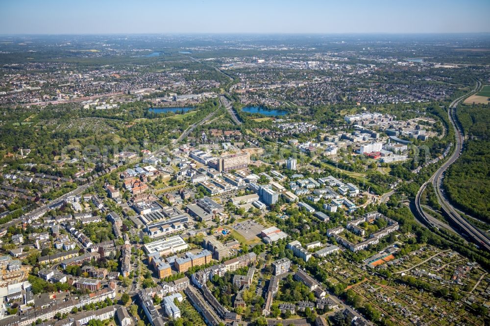 Aerial photograph Düsseldorf - Hospital grounds Universitaetsklinikum Duesseldorf on Moorenstrasse in Duesseldorf in the state North Rhine-Westphalia, Germany