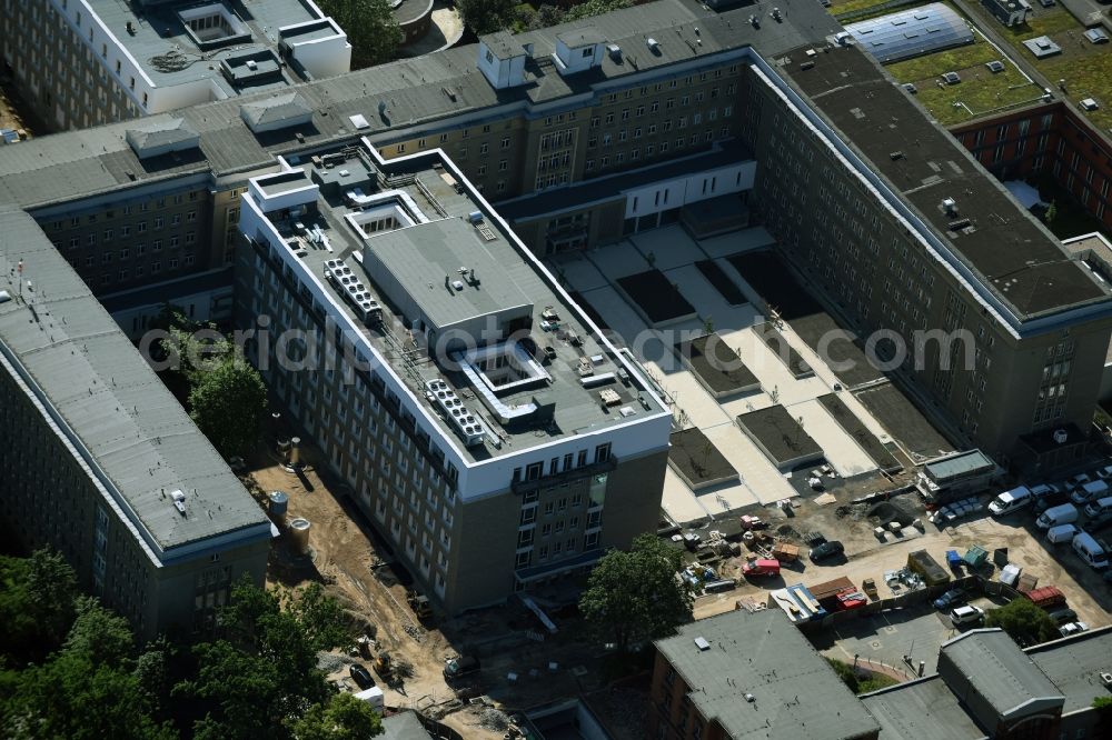 Berlin from above - Hospital grounds of the Vivantes Clinic Landsberger Allee im Friedrichshain in Berlin