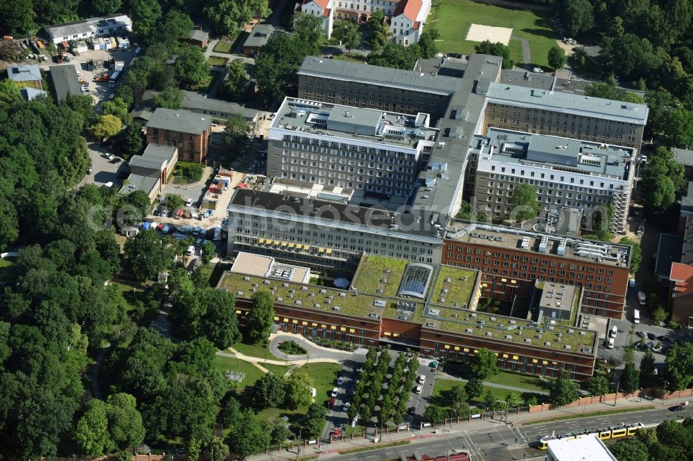 Berlin from above - Hospital grounds of the Vivantes Clinic Landsberger Allee im Friedrichshain in Berlin