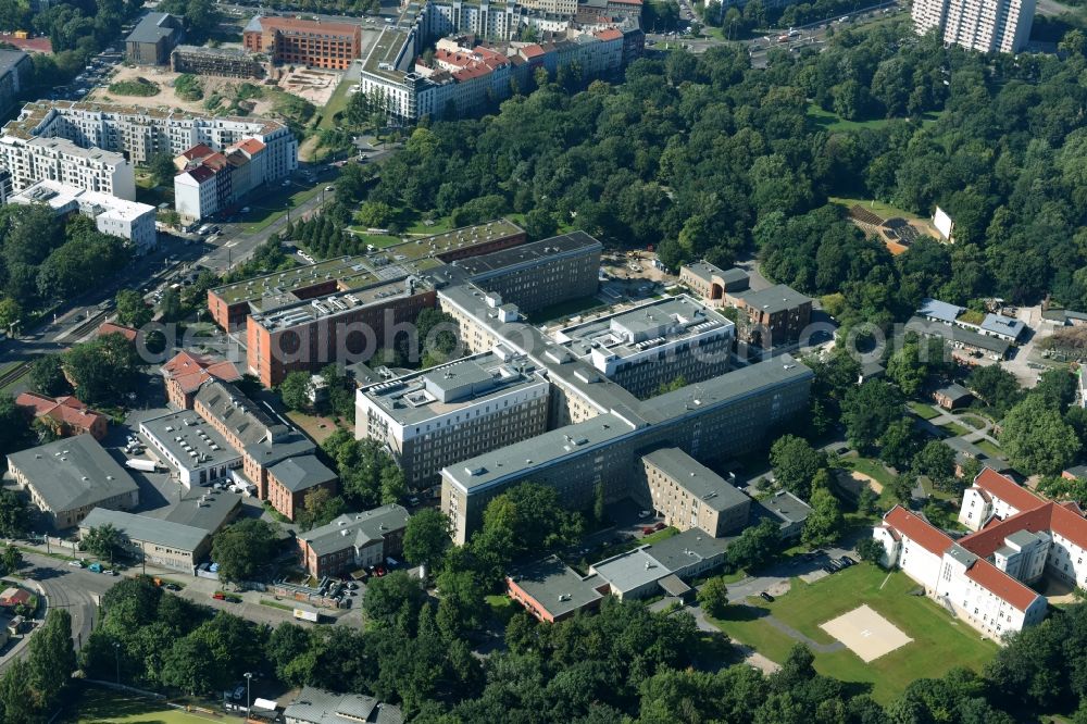 Aerial image Berlin - Hospital grounds of the Vivantes Clinic Landsberger Allee im Friedrichshain in Berlin