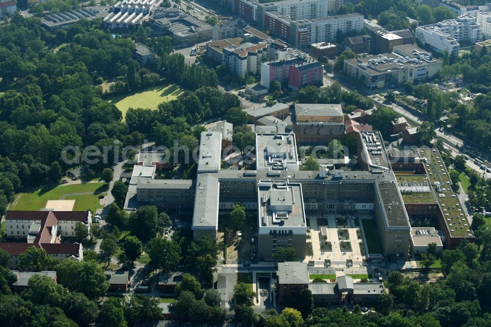 Berlin from above - Hospital grounds of the Vivantes Clinic Landsberger Allee im Friedrichshain in Berlin