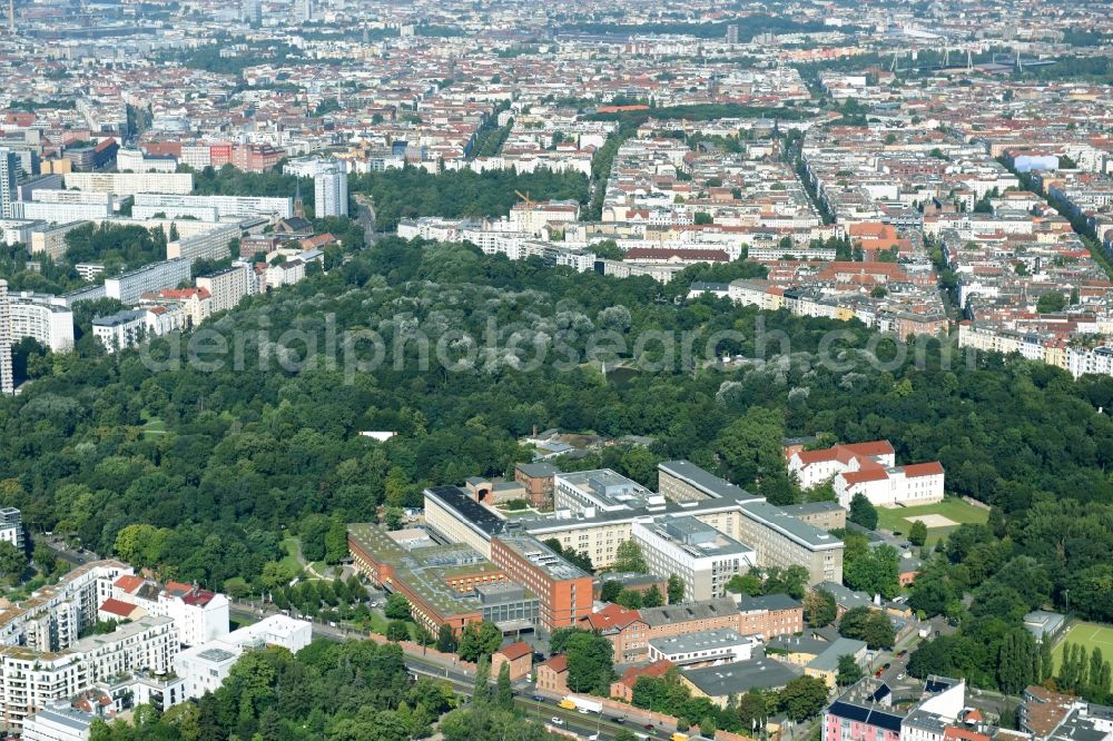 Berlin from above - Hospital grounds of the Vivantes Clinic Landsberger Allee im Friedrichshain in Berlin