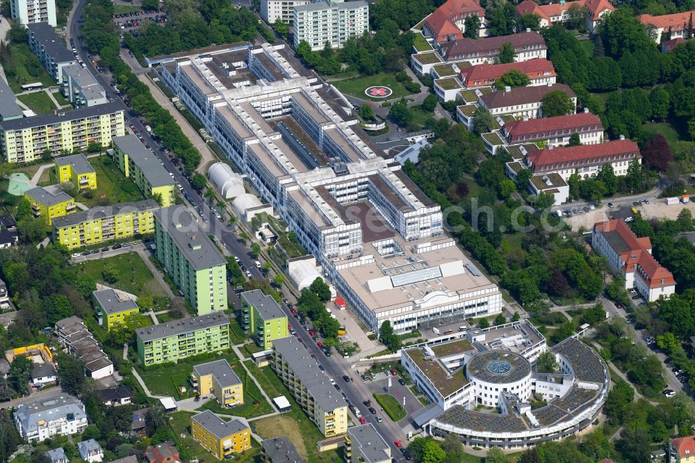 Aerial photograph Berlin - Hospital grounds of the Clinic Vivantes Klinikum Neukoelln on Rudower Strasse in the district Neukoelln in Berlin, Germany