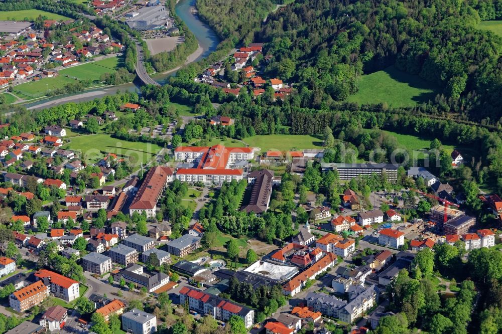 Bad Tölz from the bird's eye view: Hospital grounds of the Asklepios Clinic in Bad Toelz in the state Bavaria, Germany