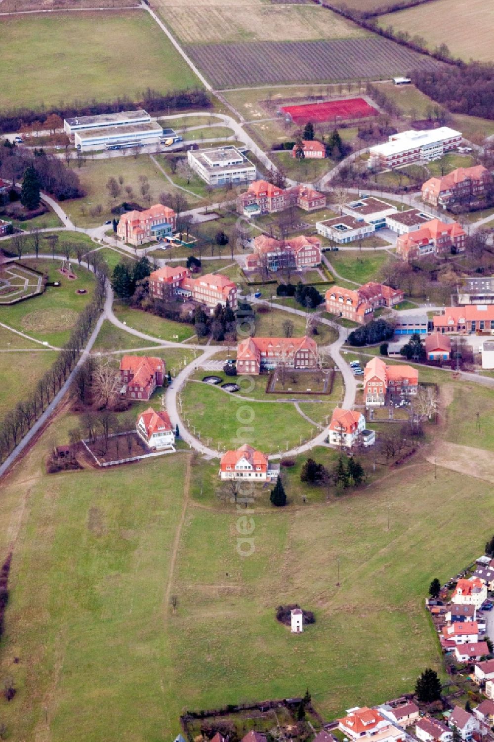 Aerial photograph Wiesloch - Hospital grounds of the Clinic Psychiatric Centre North-Baden in Wiesloch in the state Baden-Wurttemberg, Germany