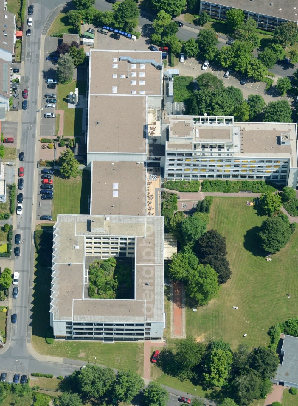 Aerial photograph Bad Salzuflen - Hospital grounds of the rehabilitation center in Bad Salzuflen in the state North Rhine-Westphalia