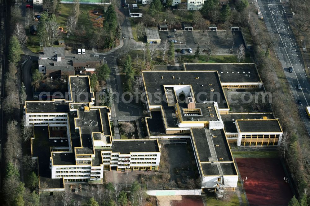 Nürnberg from the bird's eye view: Hospital grounds of the rehabilitation center Blindenanstalt Nuernberg e.V. on Brieger Strasse in Nuremberg in the state Bavaria