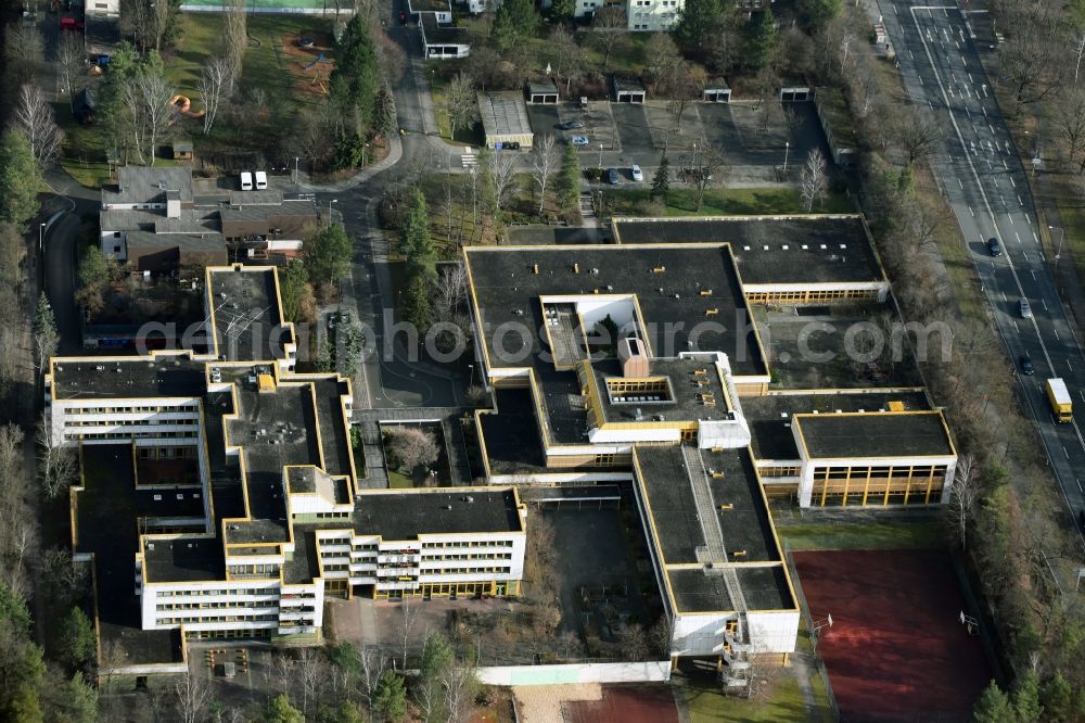 Aerial image Nürnberg - Hospital grounds of the rehabilitation center Blindenanstalt Nuernberg e.V. on Brieger Strasse in Nuremberg in the state Bavaria