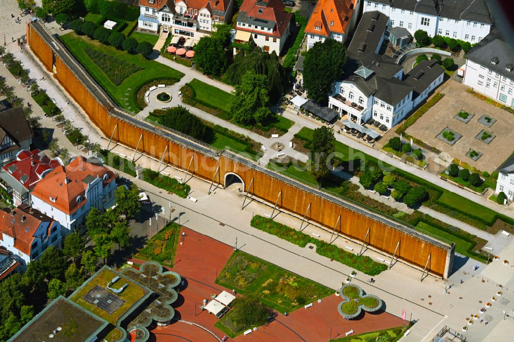 Bad Salzuflen from the bird's eye view: Hospital grounds of the rehabilitation center Salinenklinik Bad Salzuflen on Salinenstrasse in the district Werl in Bad Salzuflen in the state North Rhine-Westphalia, Germany