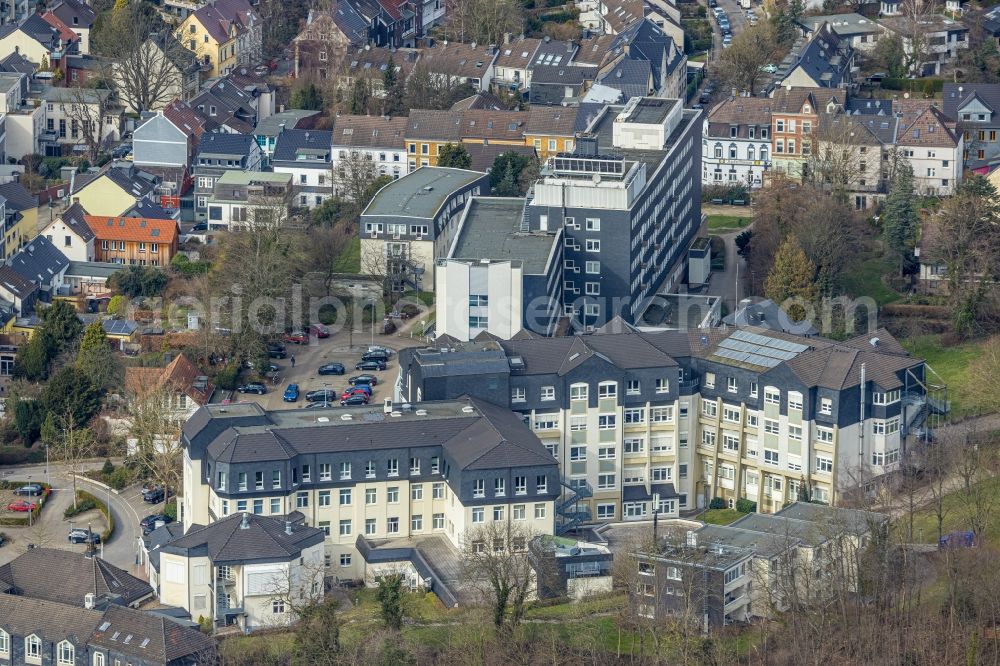 Aerial image Werden - Hospital grounds of the Clinic Sankt Josef Essen-Werden in Werden in the state North Rhine-Westphalia, Germany