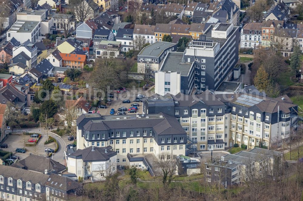 Aerial image Werden - Hospital grounds of the Clinic Sankt Josef Essen-Werden in Werden at Ruhrgebiet in the state North Rhine-Westphalia, Germany