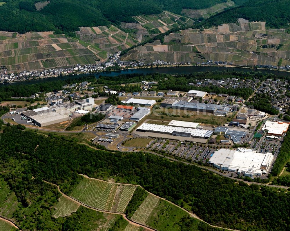 Zell (Mosel) Barl from above - Hospital grounds of St. Joseph's Hospital in the district of Barl in Zell (Mosel) in Rhineland-Palatinate