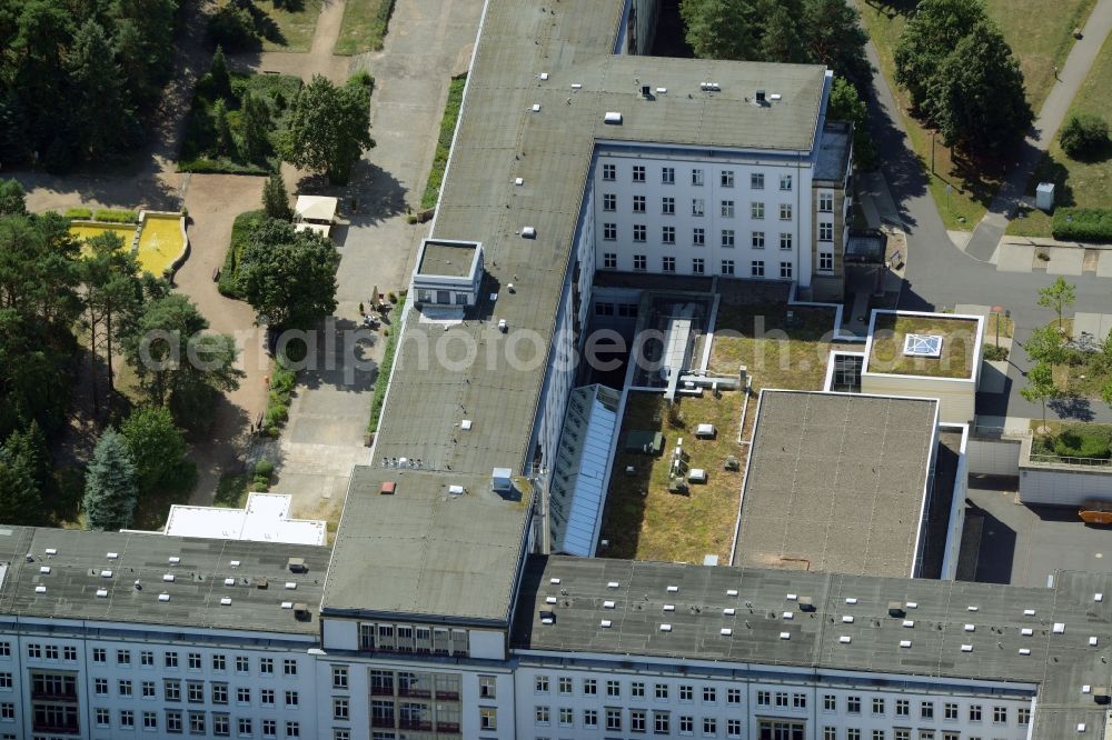 Aerial image Eisenhüttenstadt - Clinic of the hospital grounds Staedtisches Krankenhaus in Eisenhuettenstadt in the state Brandenburg