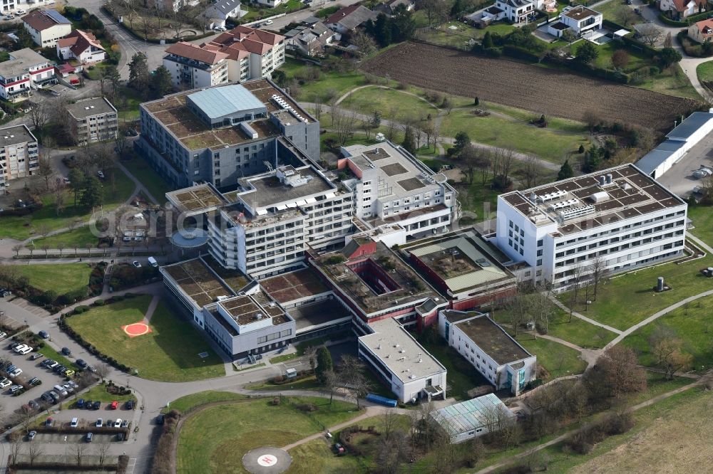 Bad Krozingen from the bird's eye view: Clinic building and grounds of the hospital University Heart Center in Bad Krozingen in the state Baden-Wurttemberg, Germany