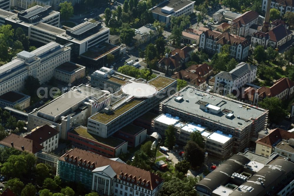 Aerial photograph Dresden - Hospital grounds of the Universitaetsklinikum Carl Gustav Carus with the surgical centre in Dresden in the state Saxony