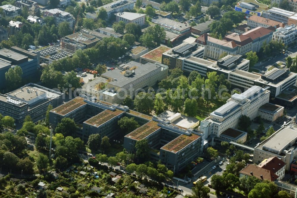 Aerial photograph Dresden - Hospital grounds of the Universitaetsklinikum Carl Gustav Carus Dresden in Dresden in the state Saxony